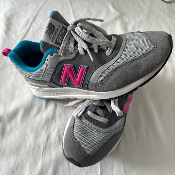 New Balance 997 Castlerock CM997HAH Grey Blue Pink - Picture 1 of 4